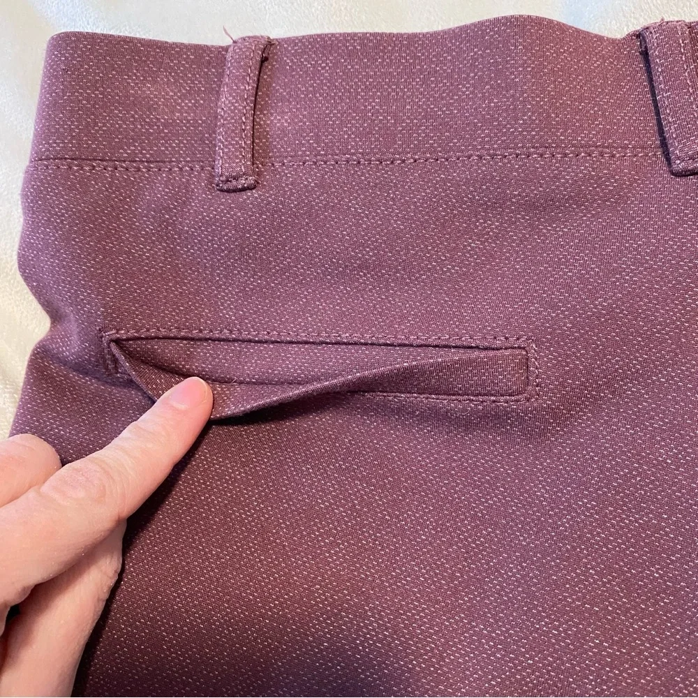 BetaBrand Mauve Yoga like Dress Pants Straight Leg Mid Rise Sz Small Career Wear